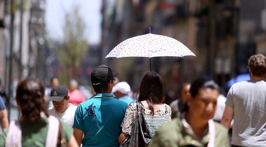 Calor por circulación anticiclónica 